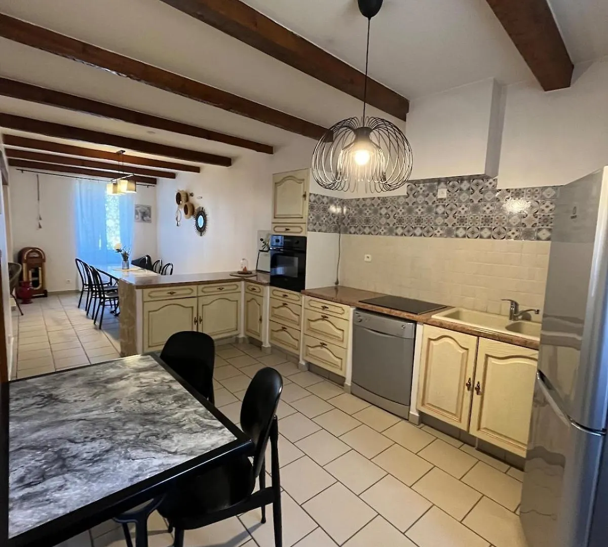 Holiday home Maison De Ville-3 Chambres-2 Salles De Bain Viviers