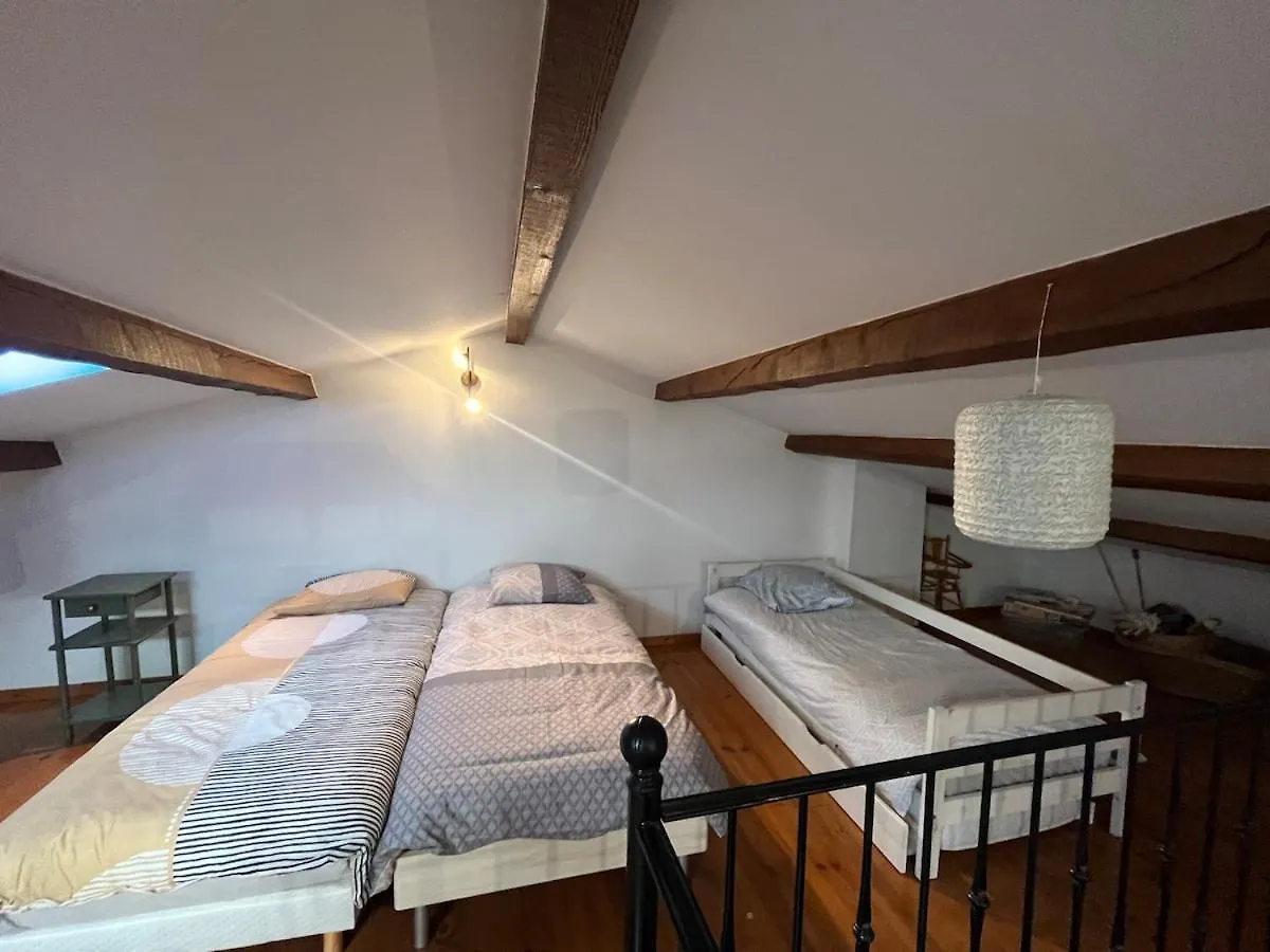 Holiday home Maison De Ville-3 Chambres-2 Salles De Bain Viviers